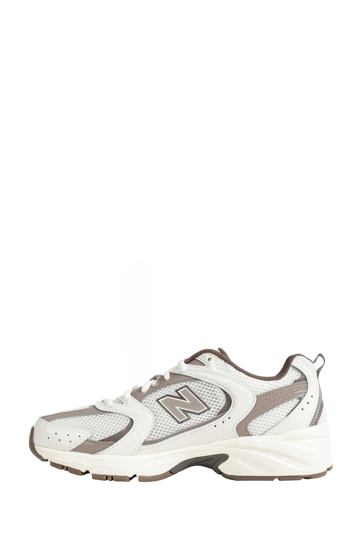 530 Sneakers