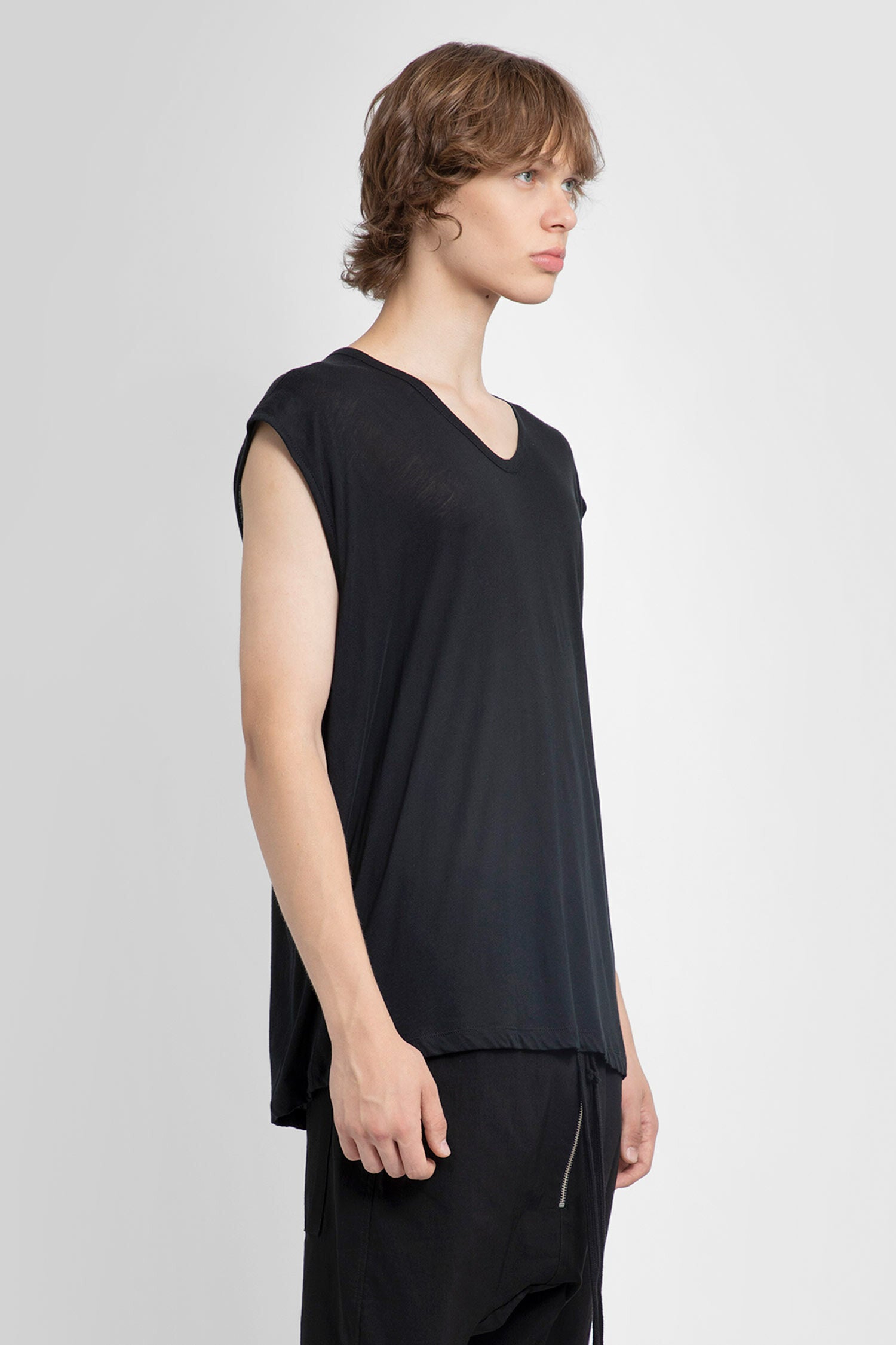 THOM KROM MAN BLACK T-SHIRTS & TANK TOPS