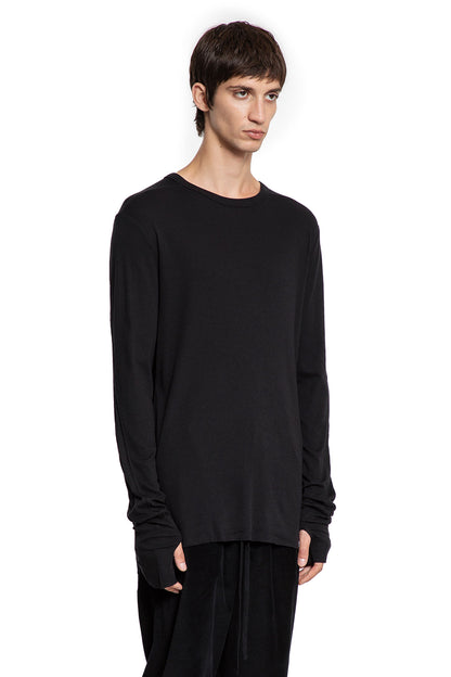 Long Sleeve T-Shirt with Hand Gaiters
