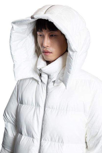 RICK OWENS MAN WHITE COATS