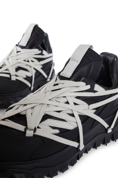 RICK OWENS MAN BLACK SNEAKERS