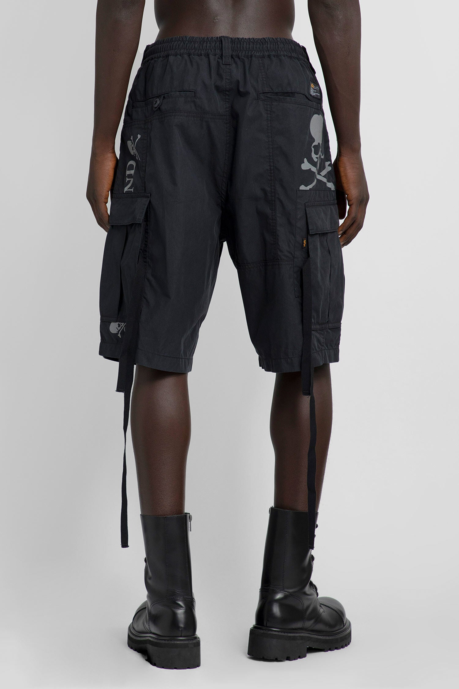 MASTERMIND WORLD MAN BLACK SHORTS & SKIRTS