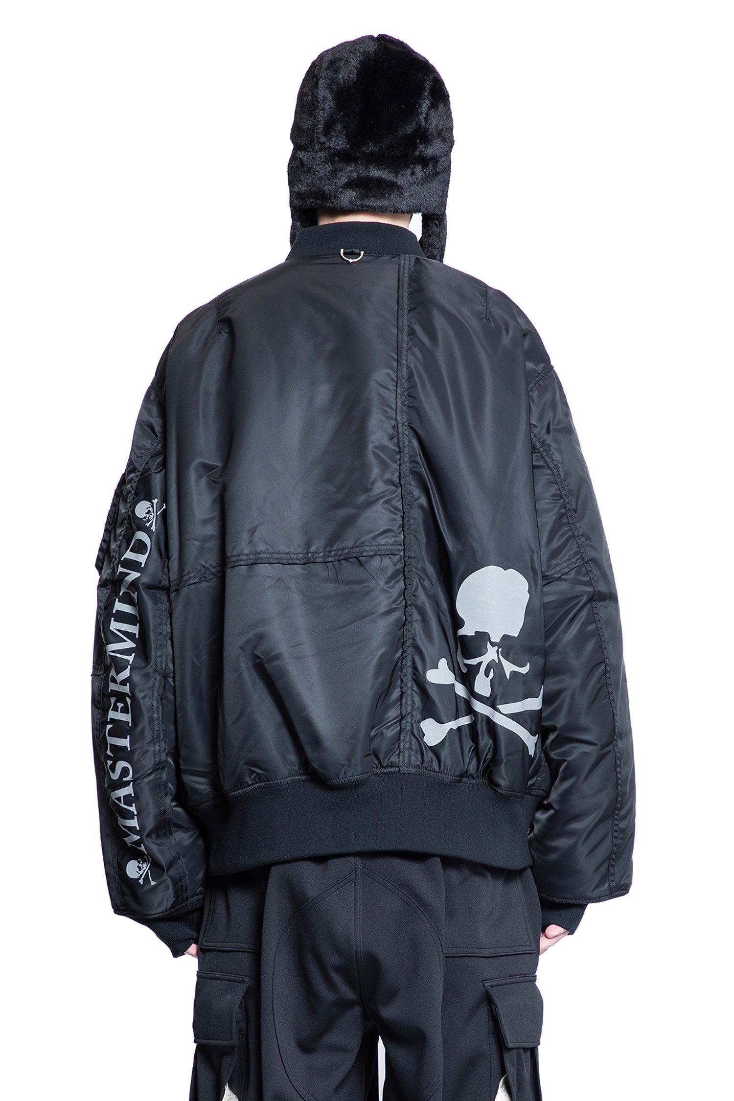 MASTERMIND WORLD MAN BLACK JACKETS