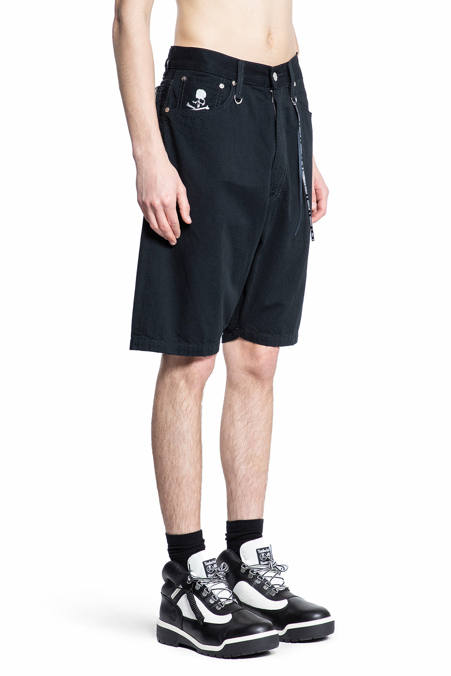 MASTERMIND WORLD MAN BLACK SHORTS & SKIRTS