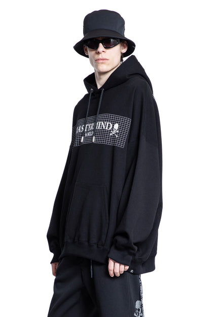 MASTERMIND WORLD MAN BLACK SWEATSHIRTS