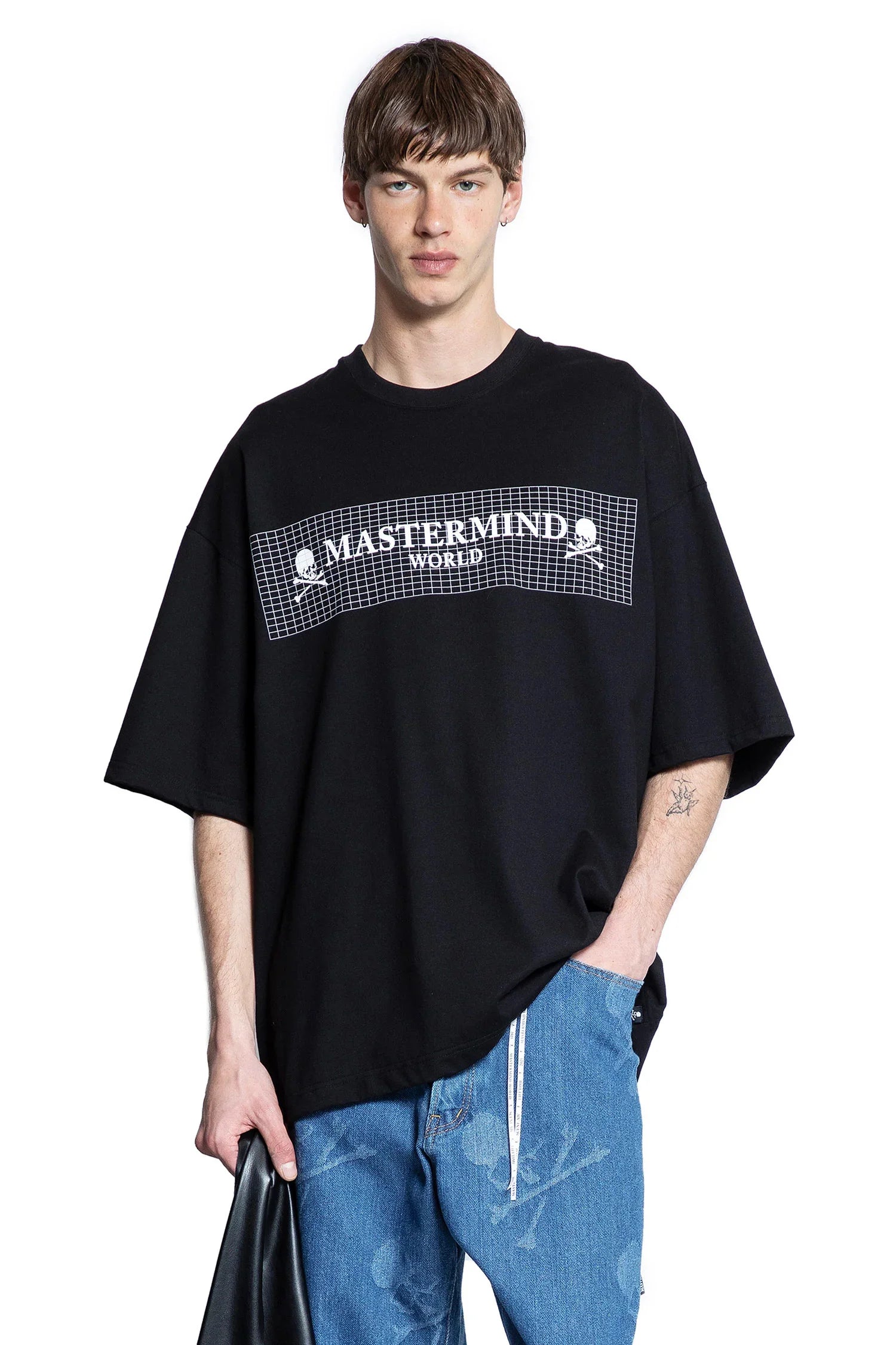 MASTERMIND WORLD MAN BLACK T-SHIRTS & TANK TOPS - Antonioli.eu