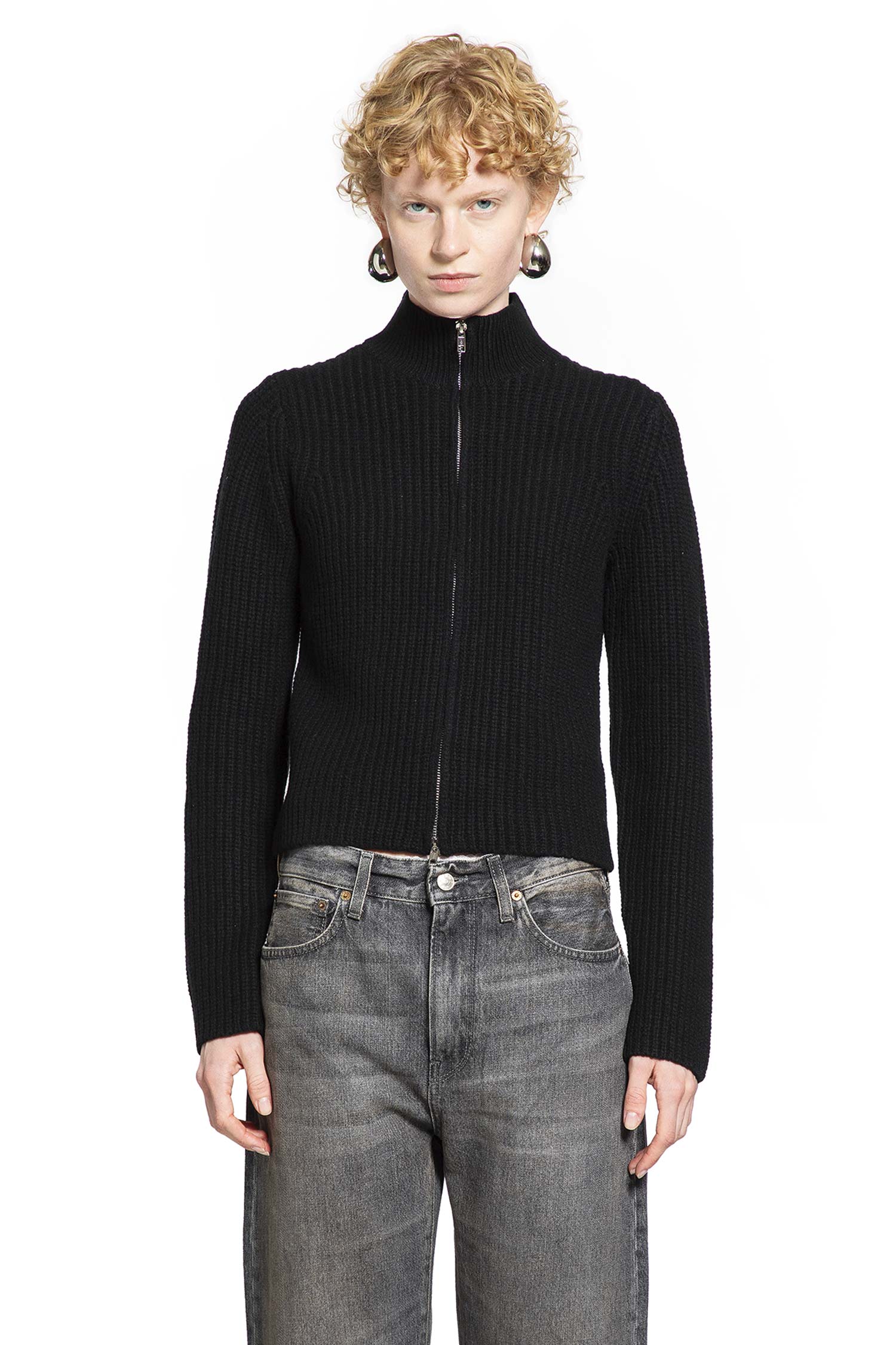 6397 WOMAN BLACK SWEATSHIRTS