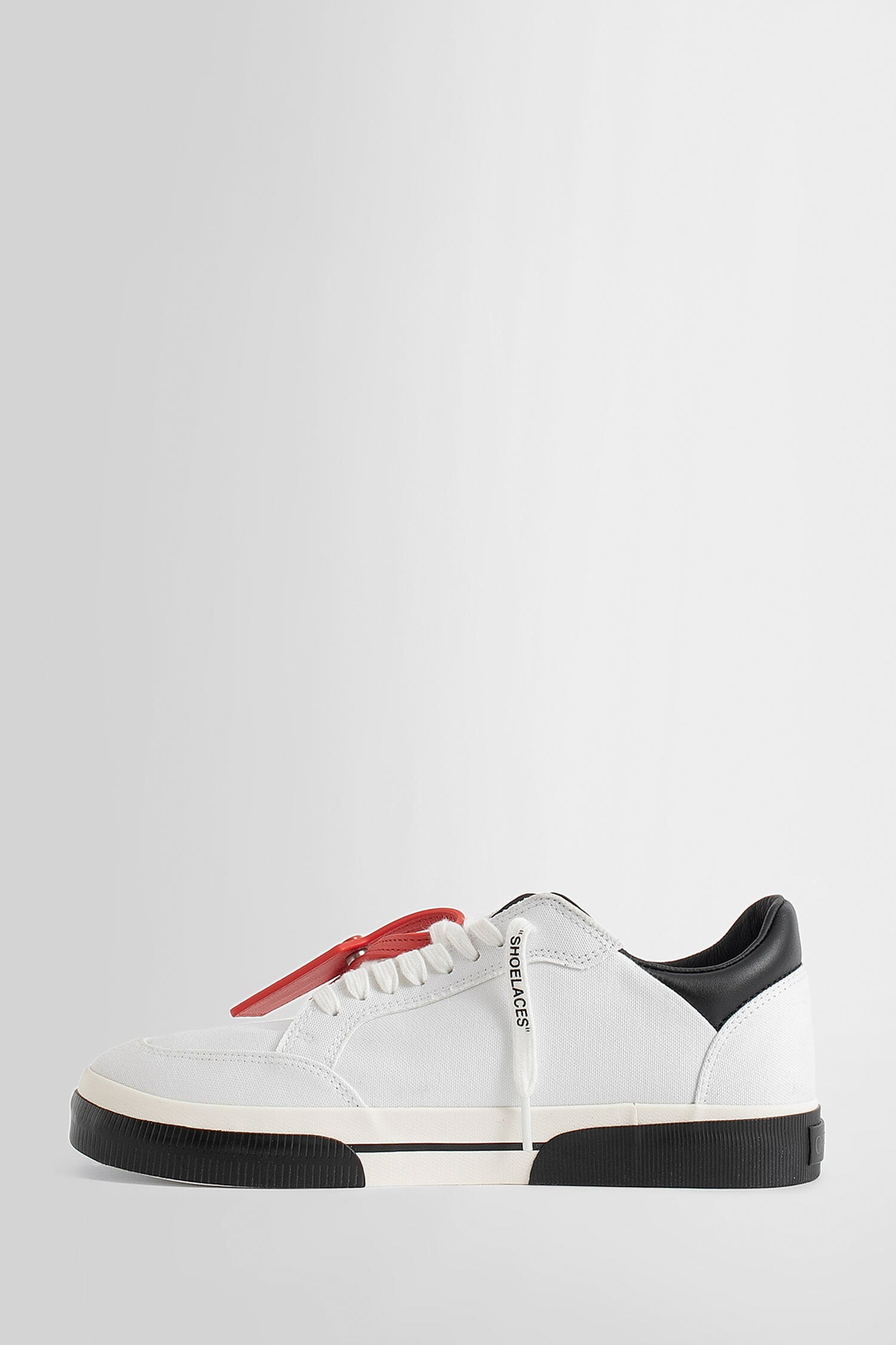 OFF-WHITE MAN WHITE SNEAKERS