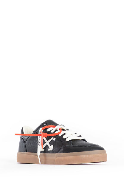 OFF-WHITE MAN BLACK SNEAKERS