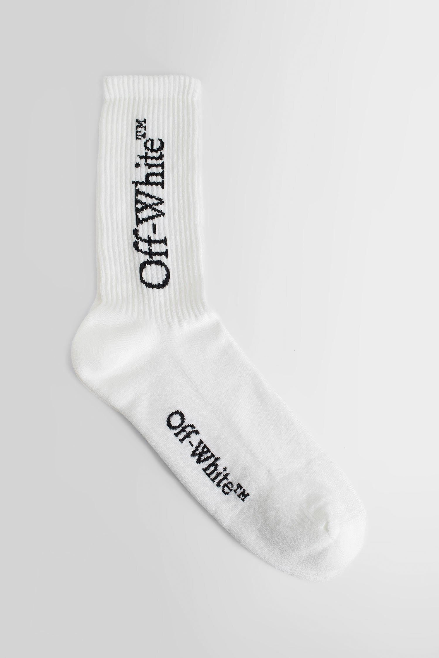 OFF-WHITE MAN BLACK&WHITE SOCKS