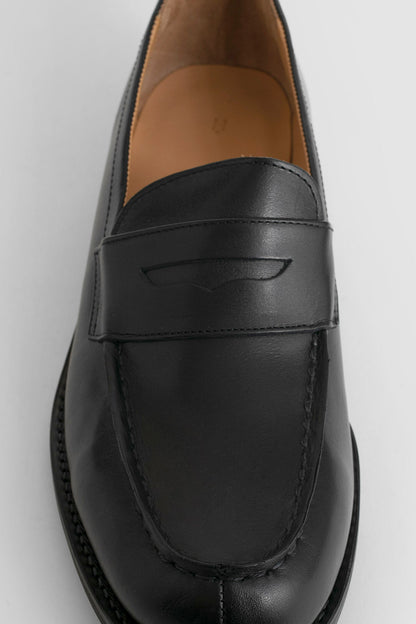 HENDER SCHEME MAN BLACK LOAFERS & FLATS