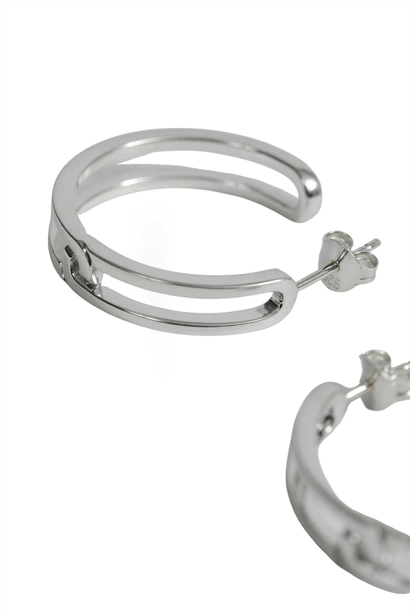 KINRADEN The Gasp Earrings Large woman