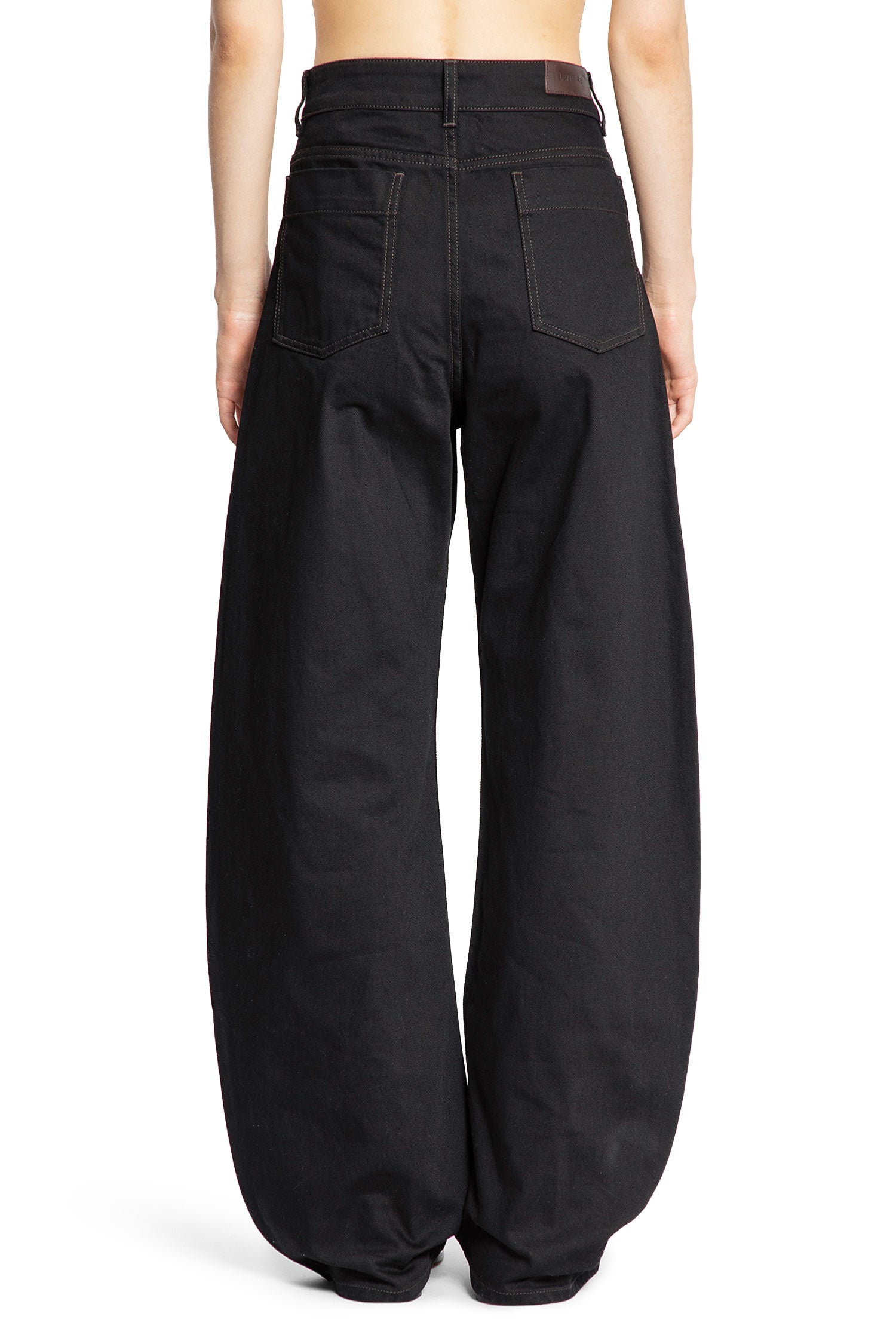 High-Waisted Curved Pants