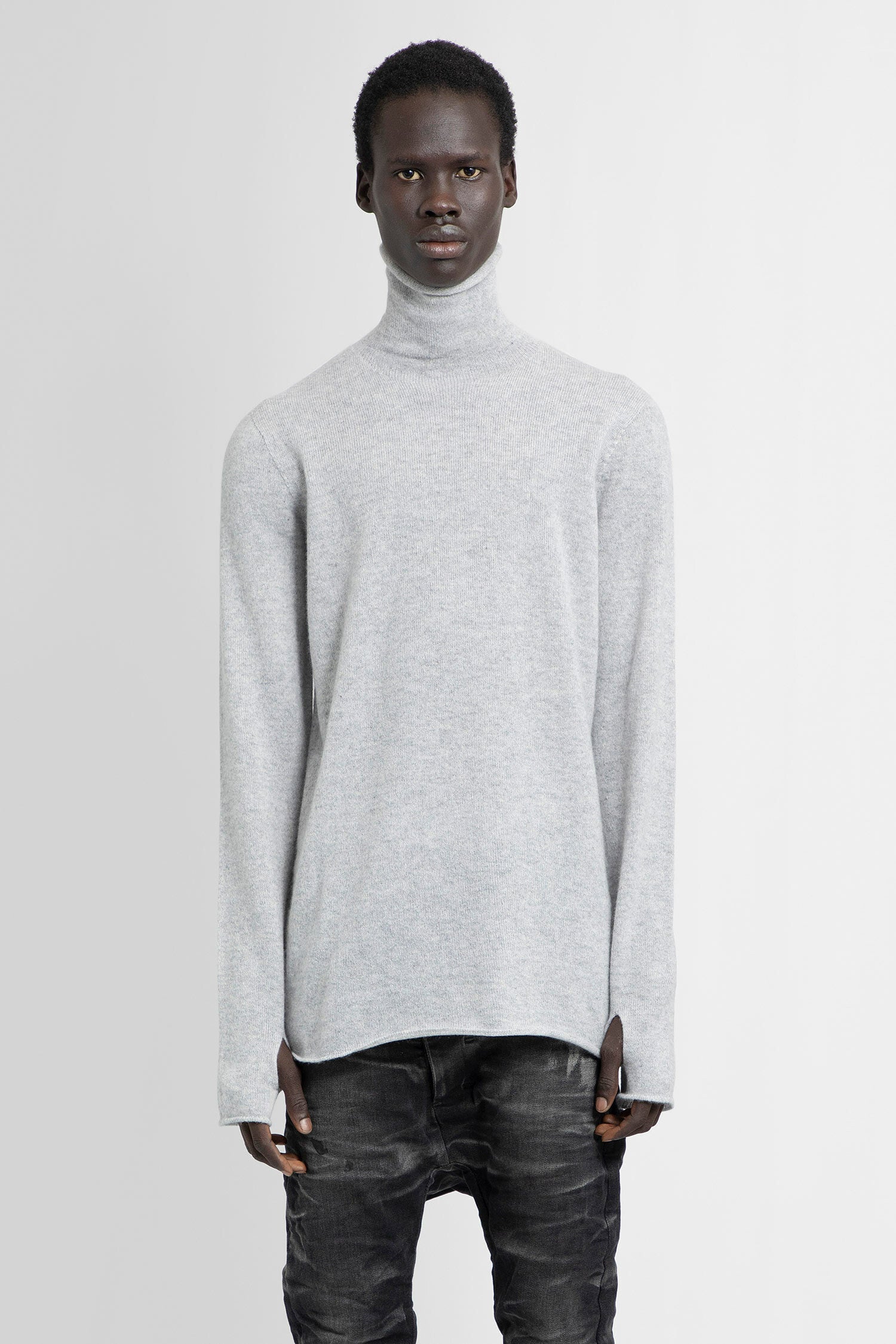 ISAAC SELLAM MAN GREY KNITWEAR