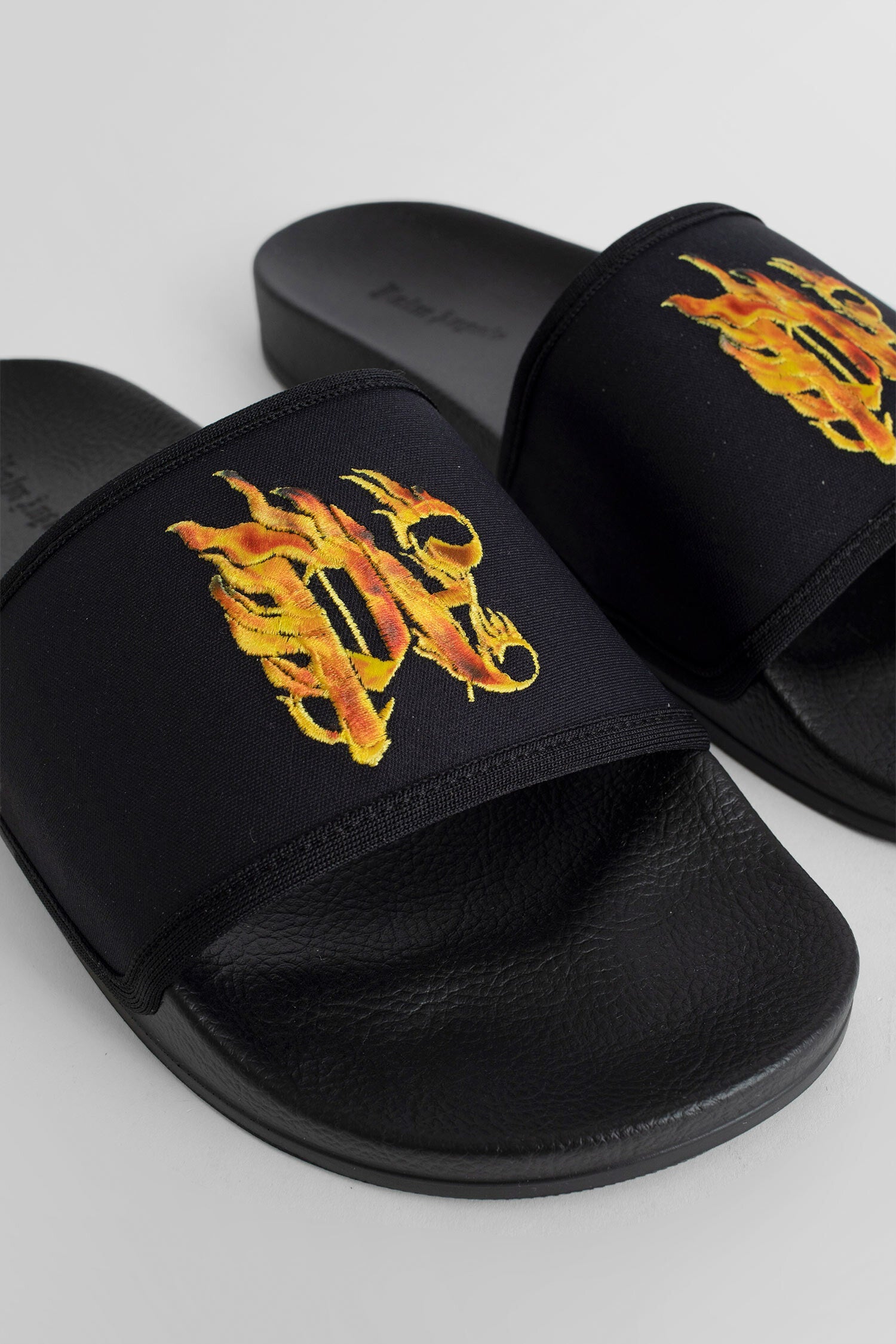 PALM ANGELS MAN BLACK SANDALS