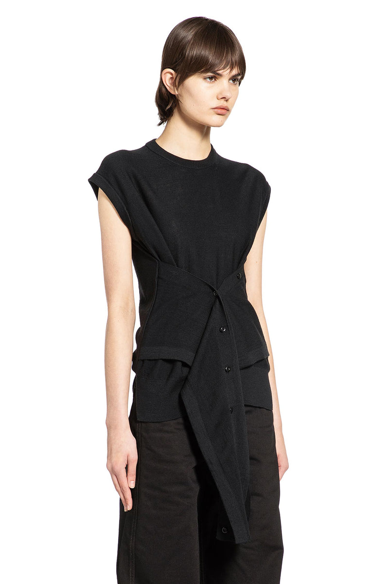 Sleeveless Buttoned Top