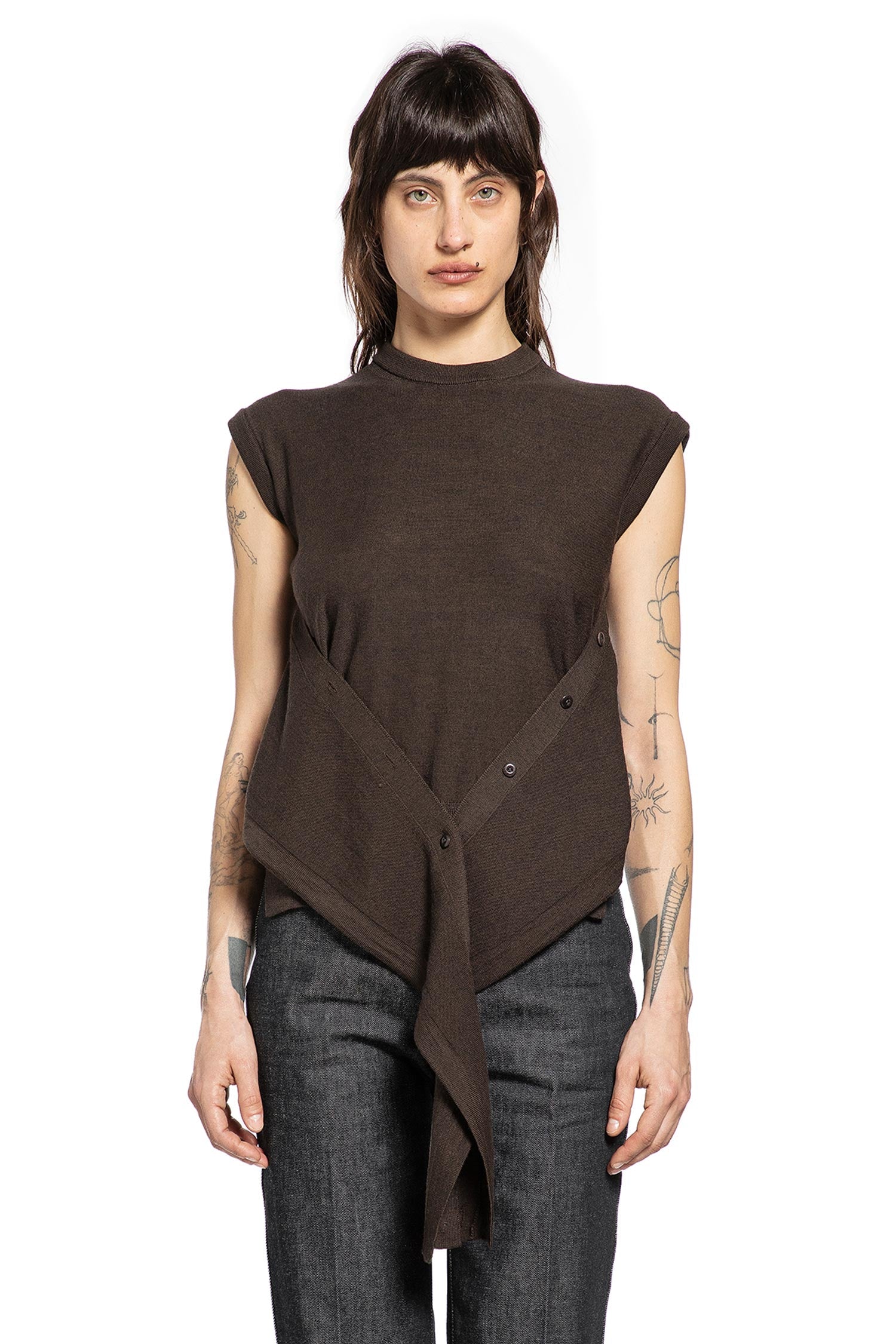 Sleeveless Buttoned Top