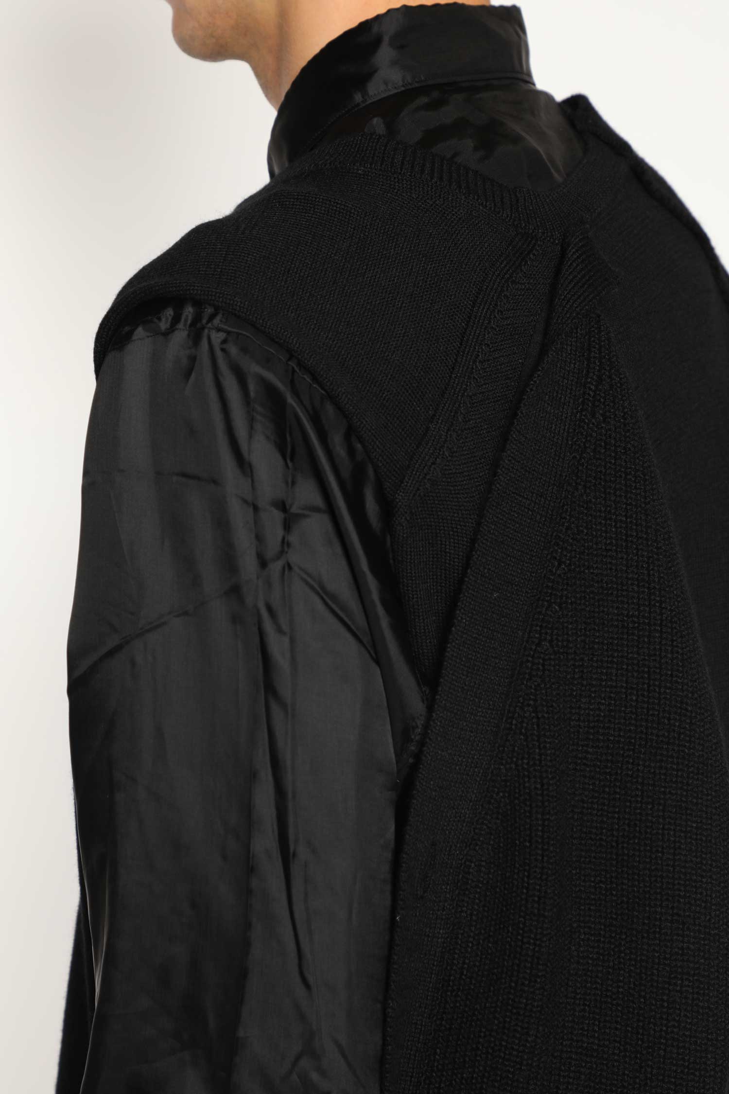 COMME DES GARCONS HOMME PLUS MAN BLACK SWEATSHIRTS