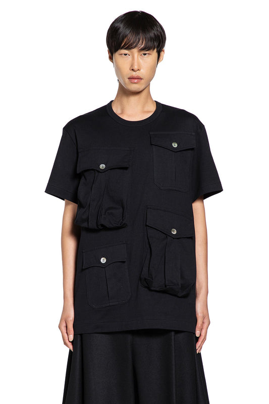 Multipockets T-shirt