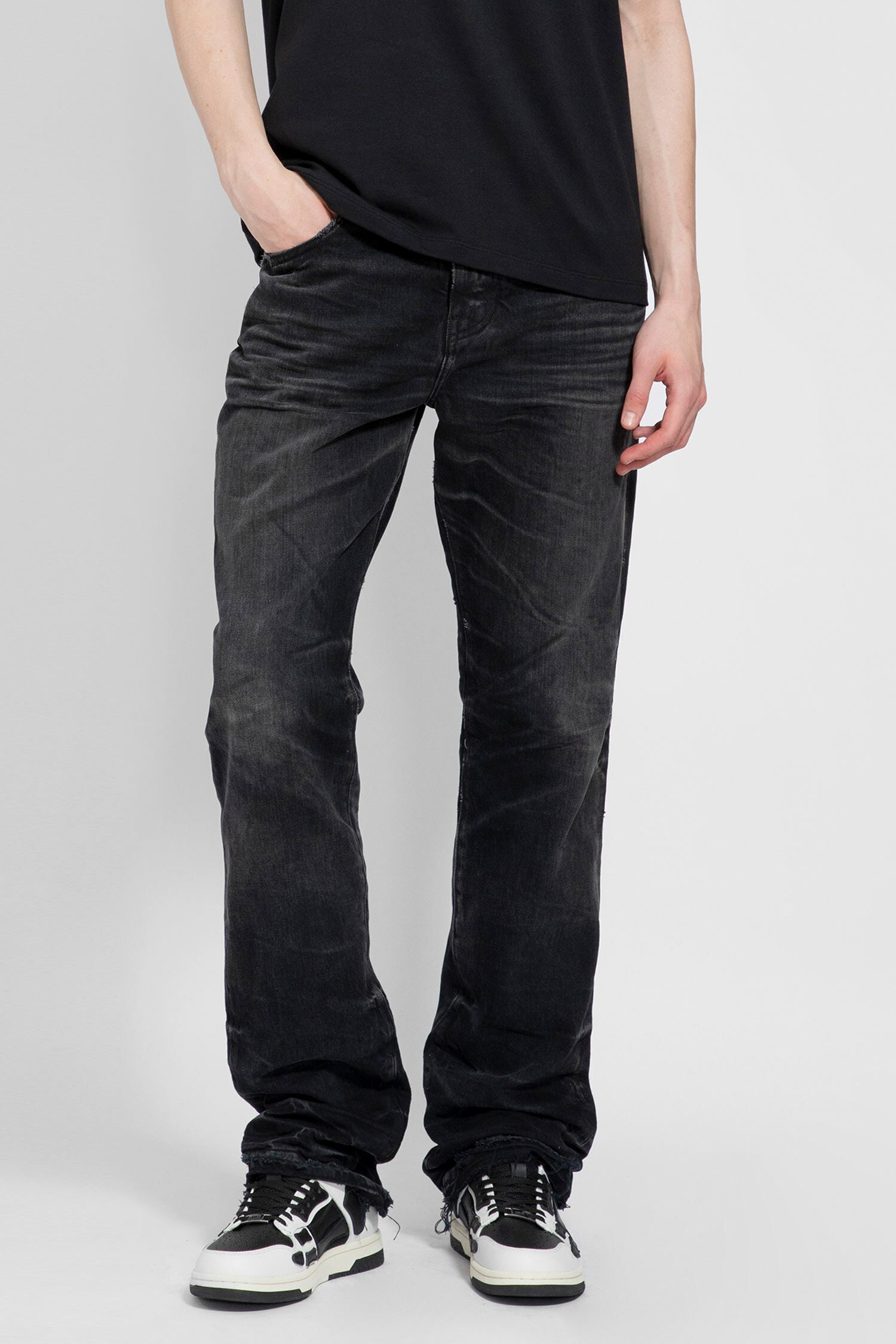 AMIRI MAN BLACK JEANS