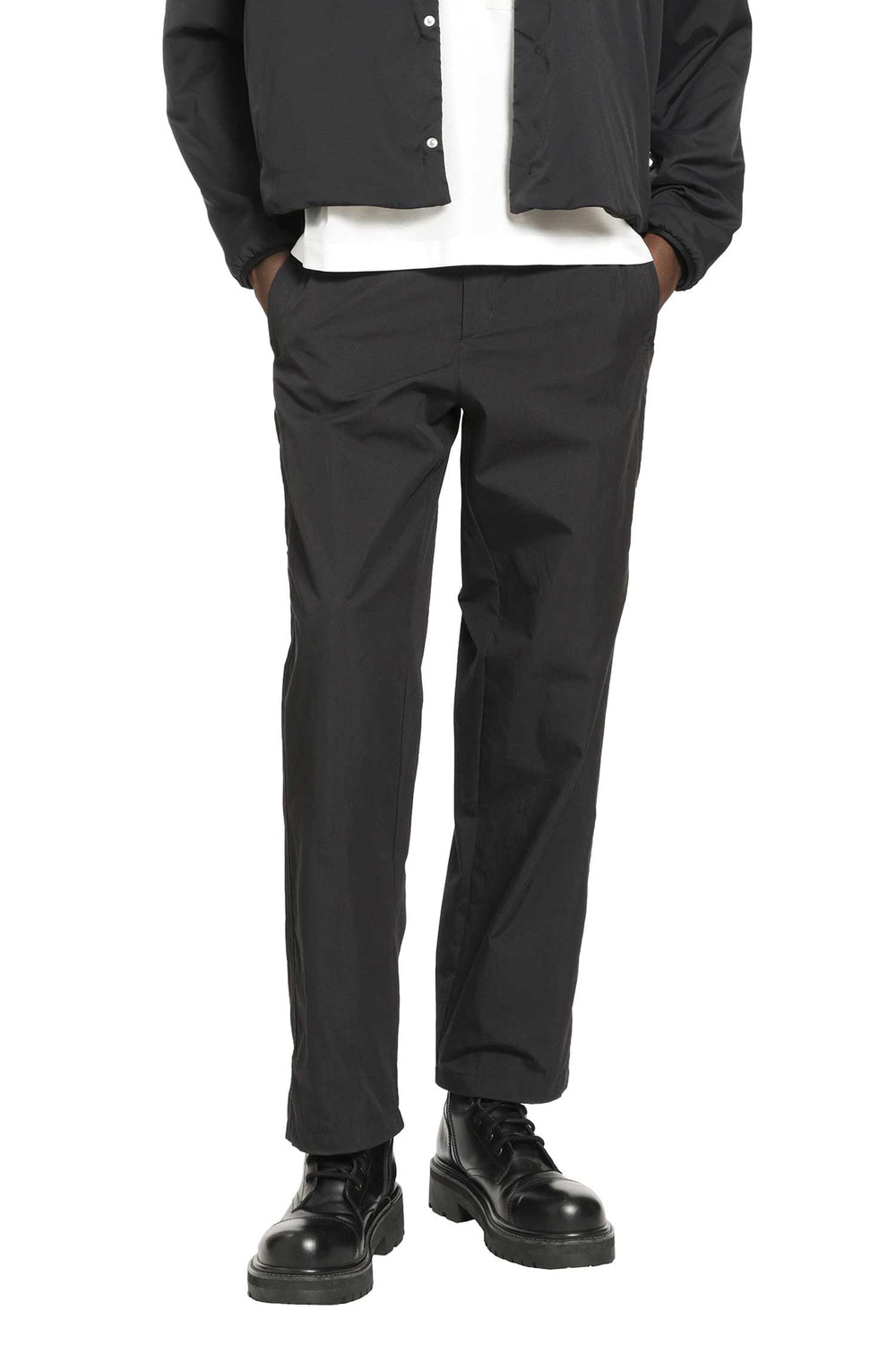 LAMINAR Nylon Pants man
