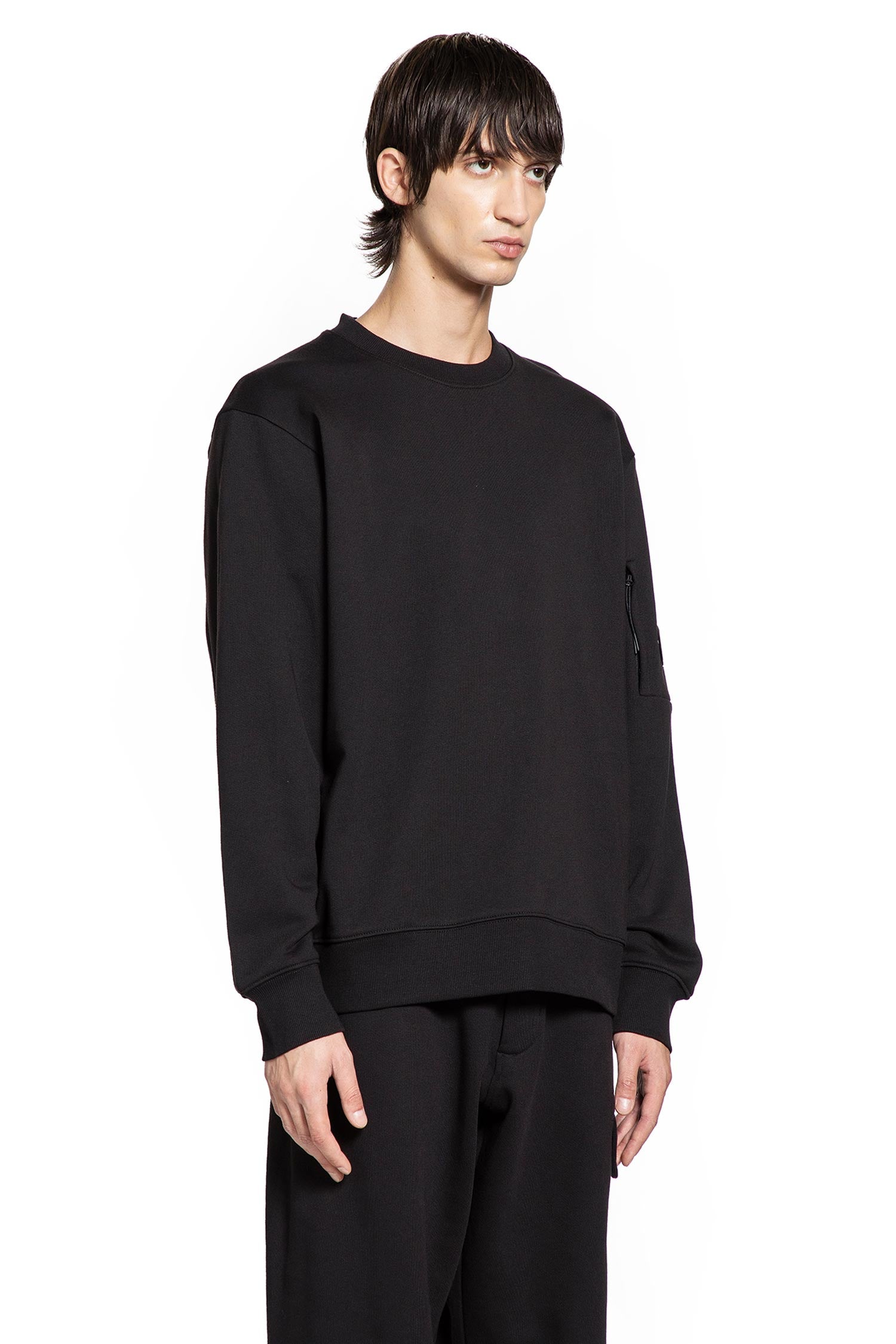 C.P. COMPANY MAN BLACK KNITWEAR