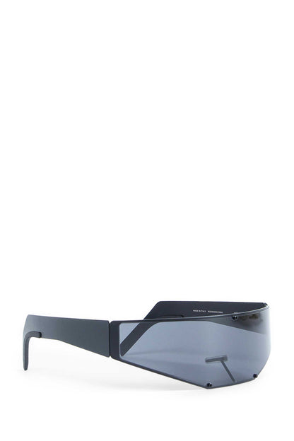 Cyclops in Stainless Steel and Nylon