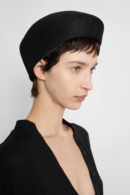 HORISAKI UNISEX BLACK HATS