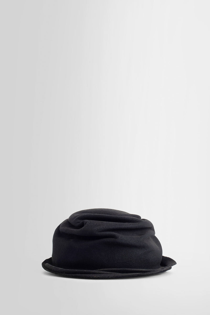HORISAKI UNISEX BLACK HATS