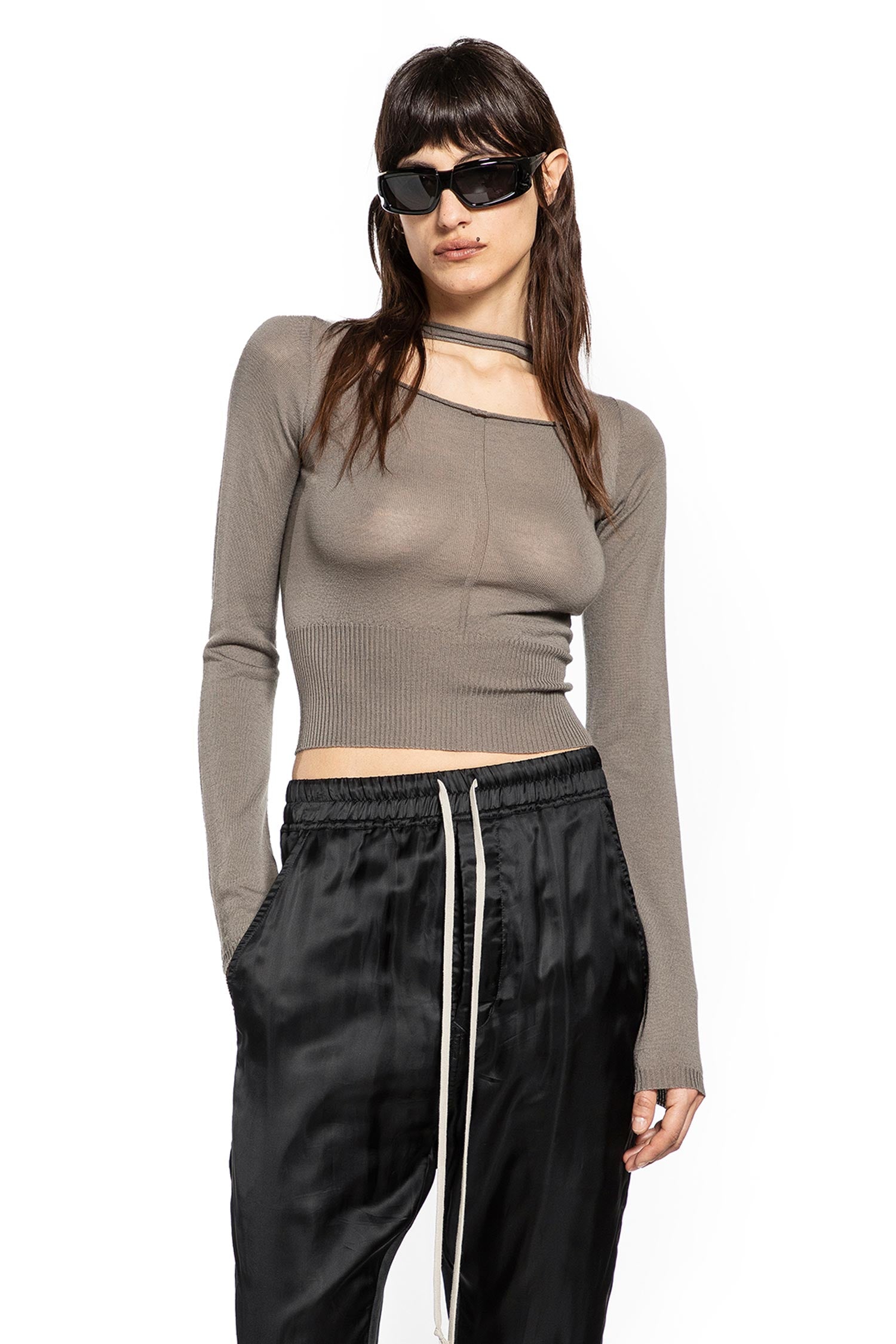 Temple Cropped Pull In Wool