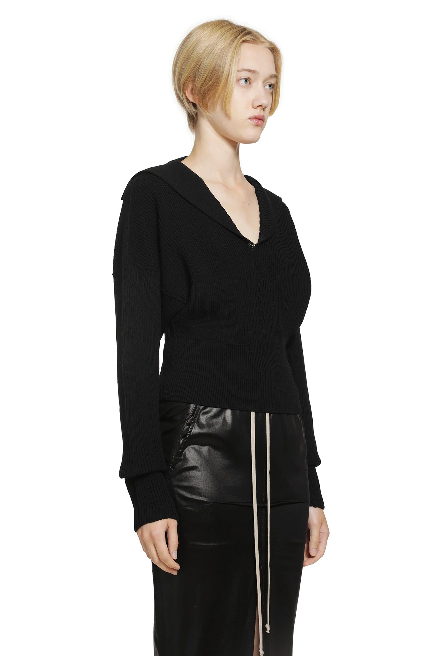 Temple Dracu Cropped V