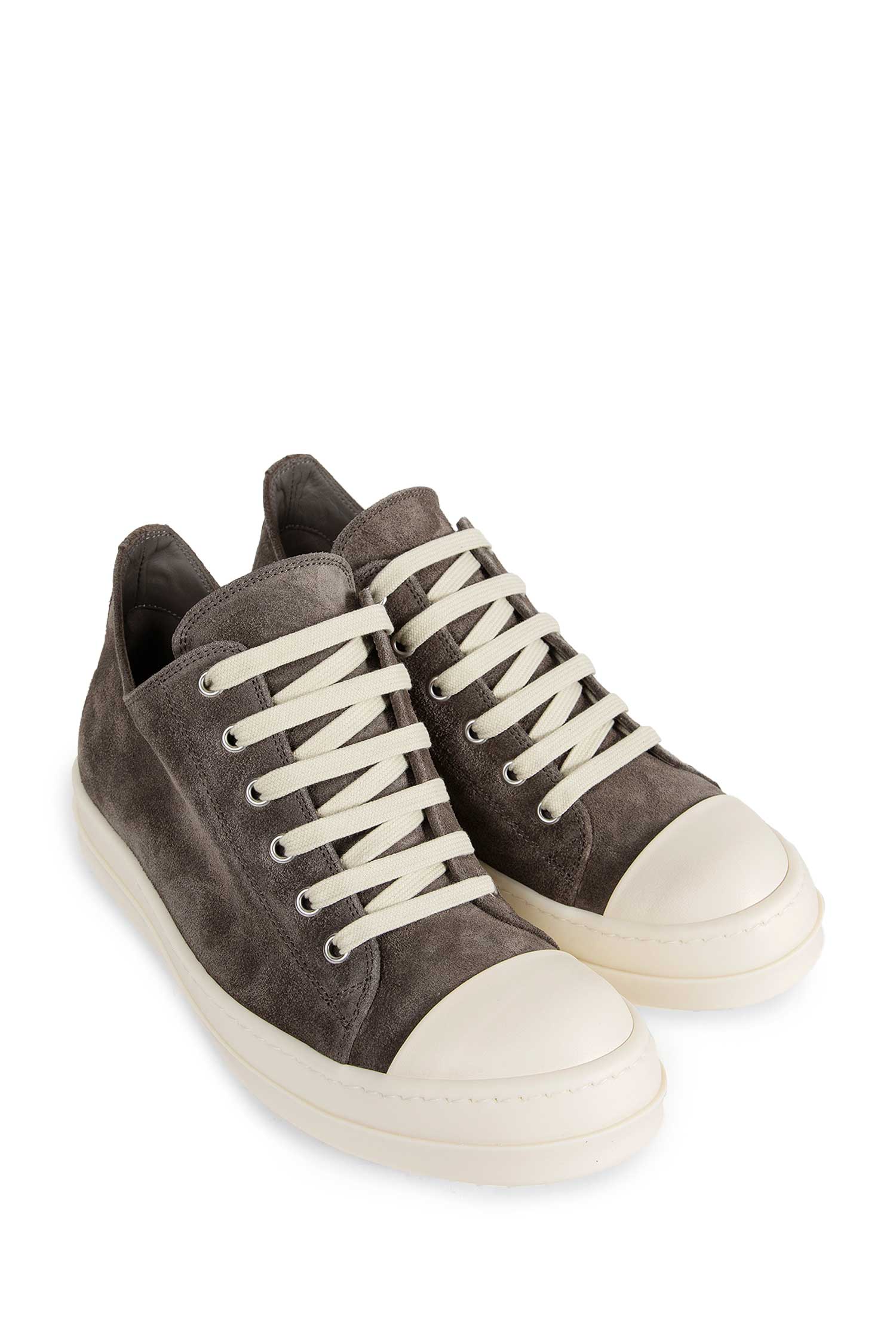 Temple Low Sneaker