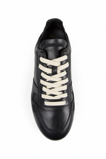 Concordians Minimal Sneakers