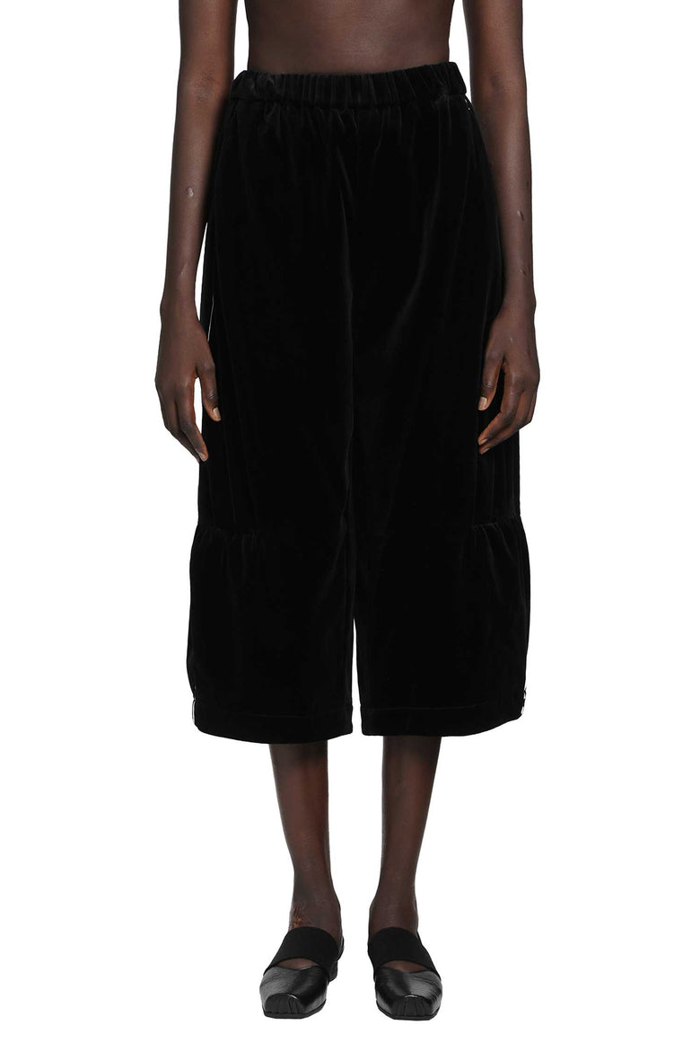 
              RENLI SU Cropped Velvet Trousers woman
            