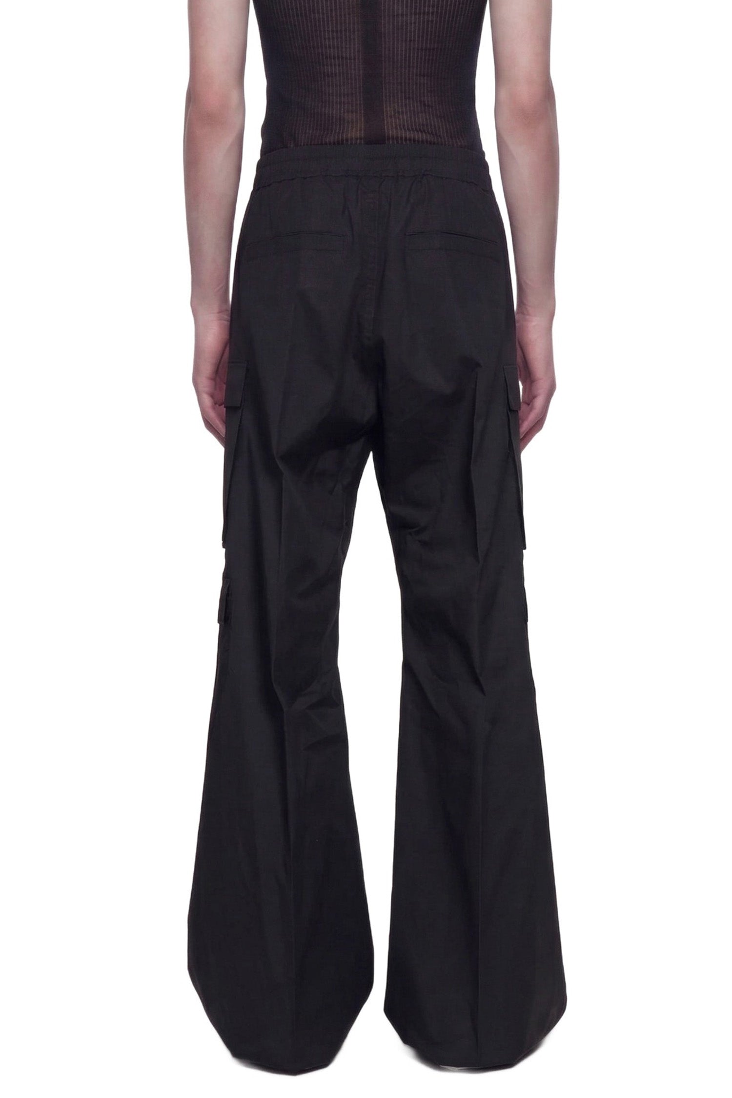 Temple Cargobelas in Silk Taffeta