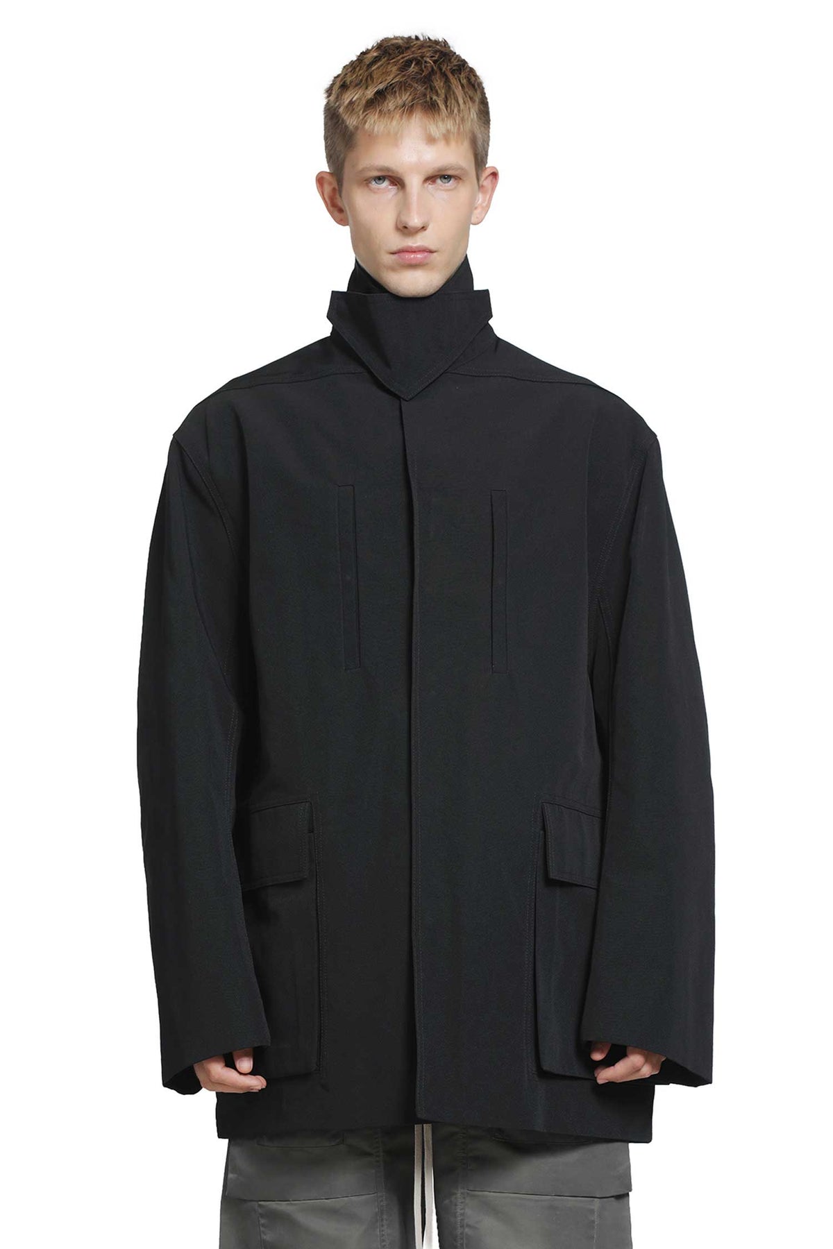 Tower Collared Mac