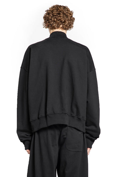 ROADLESS MAN BLACK SWEATSHIRTS
