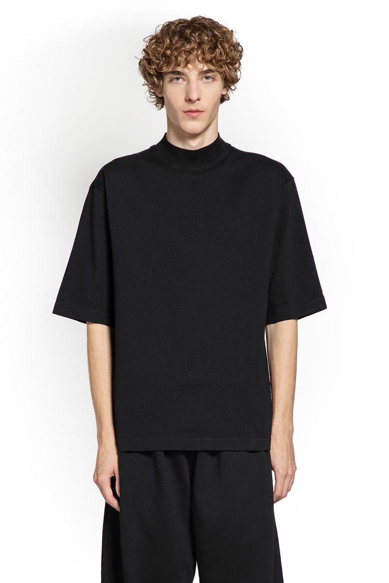 ROADLESS MAN BLACK SHIRTS