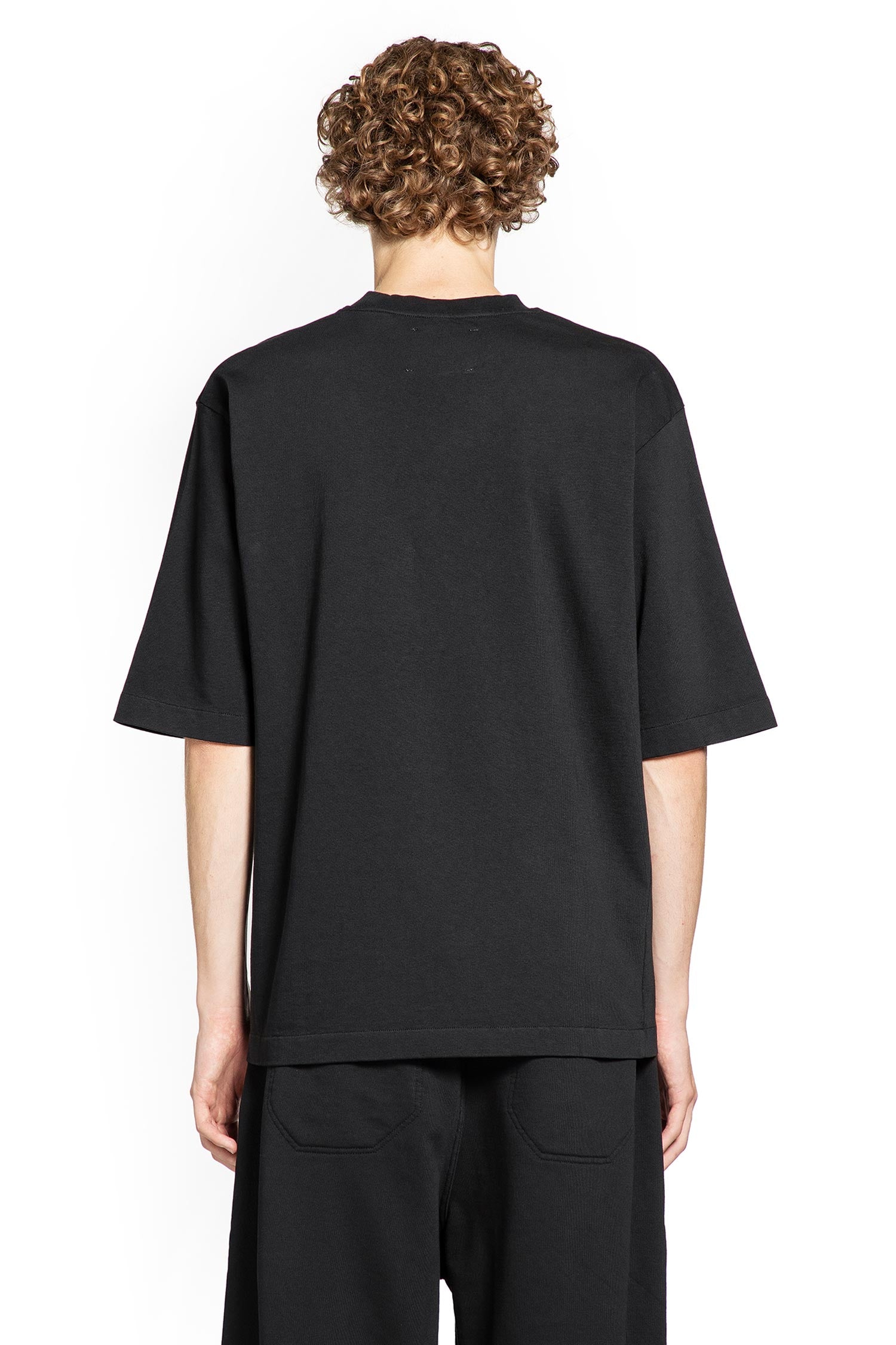 ROADLESS MAN BLACK SHIRTS