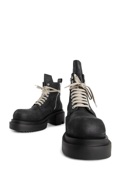 RICK OWENS MAN BLACK BOOTS