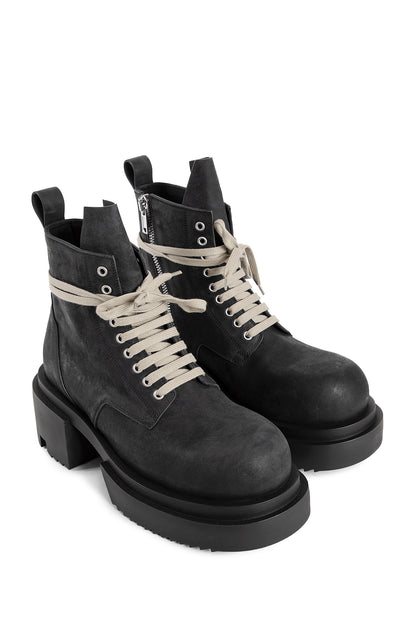 RICK OWENS MAN BLACK BOOTS