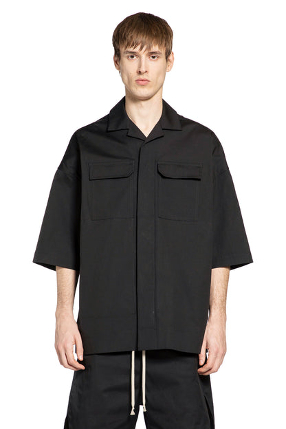 Oversized Buttoned Shirt