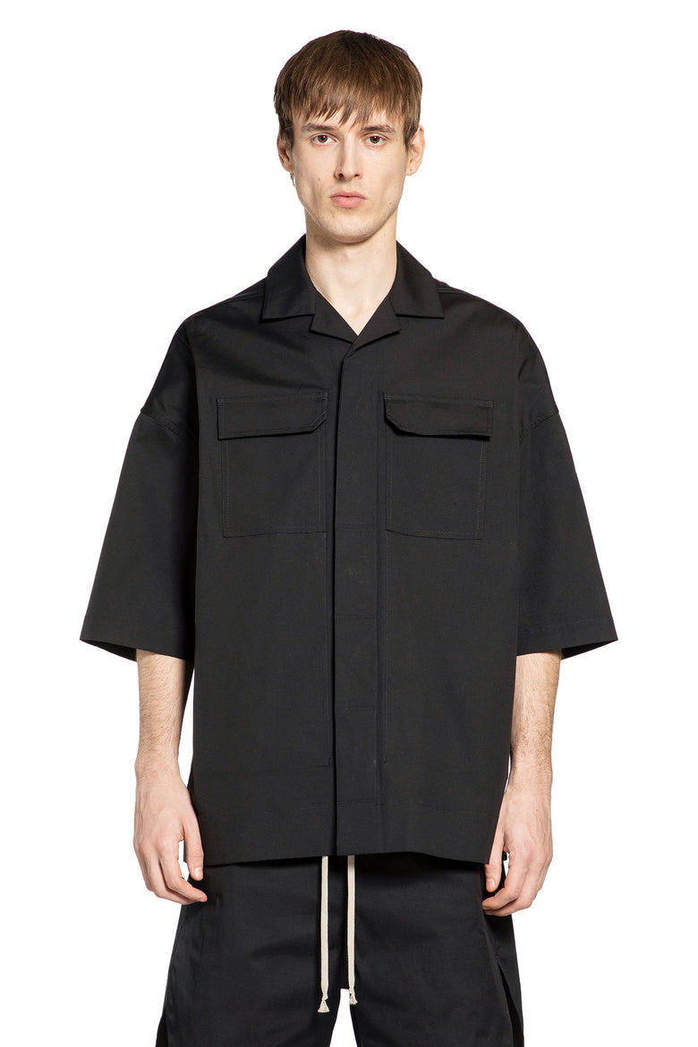 Oversized Buttoned Shirt