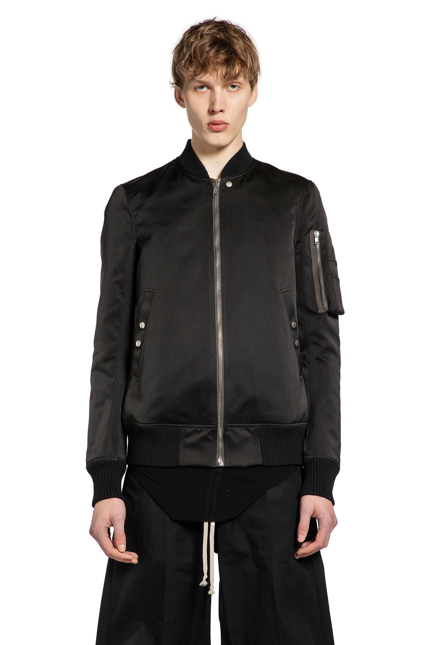 Temple Classic Flight in Tech Duchesse