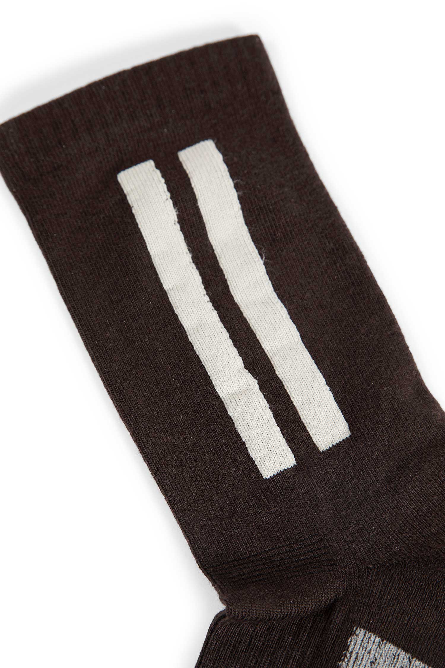 Temple Mid Calf Socks