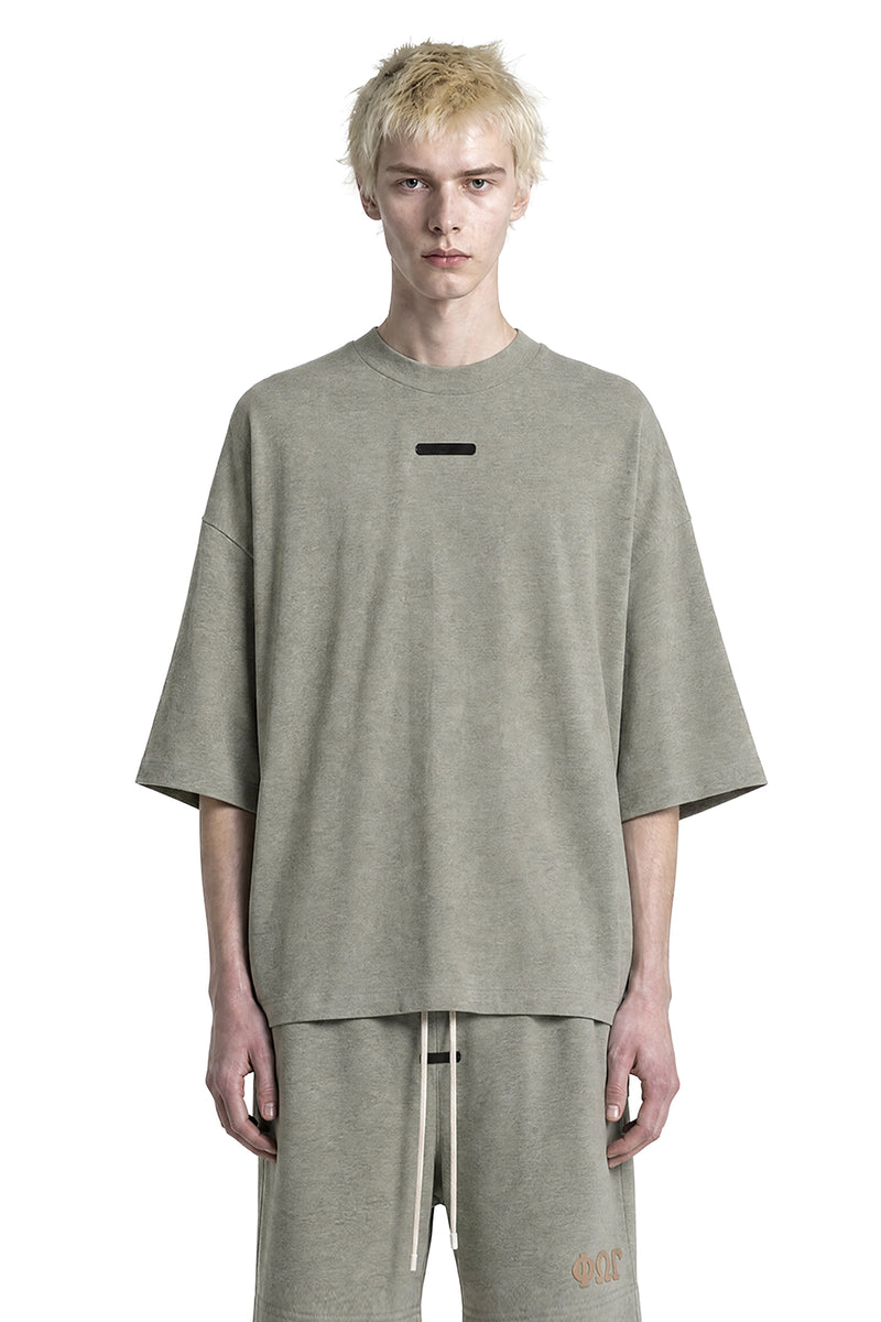 FEAR OF GOD ESSENTIALS Merch Tee Boxy Fit man