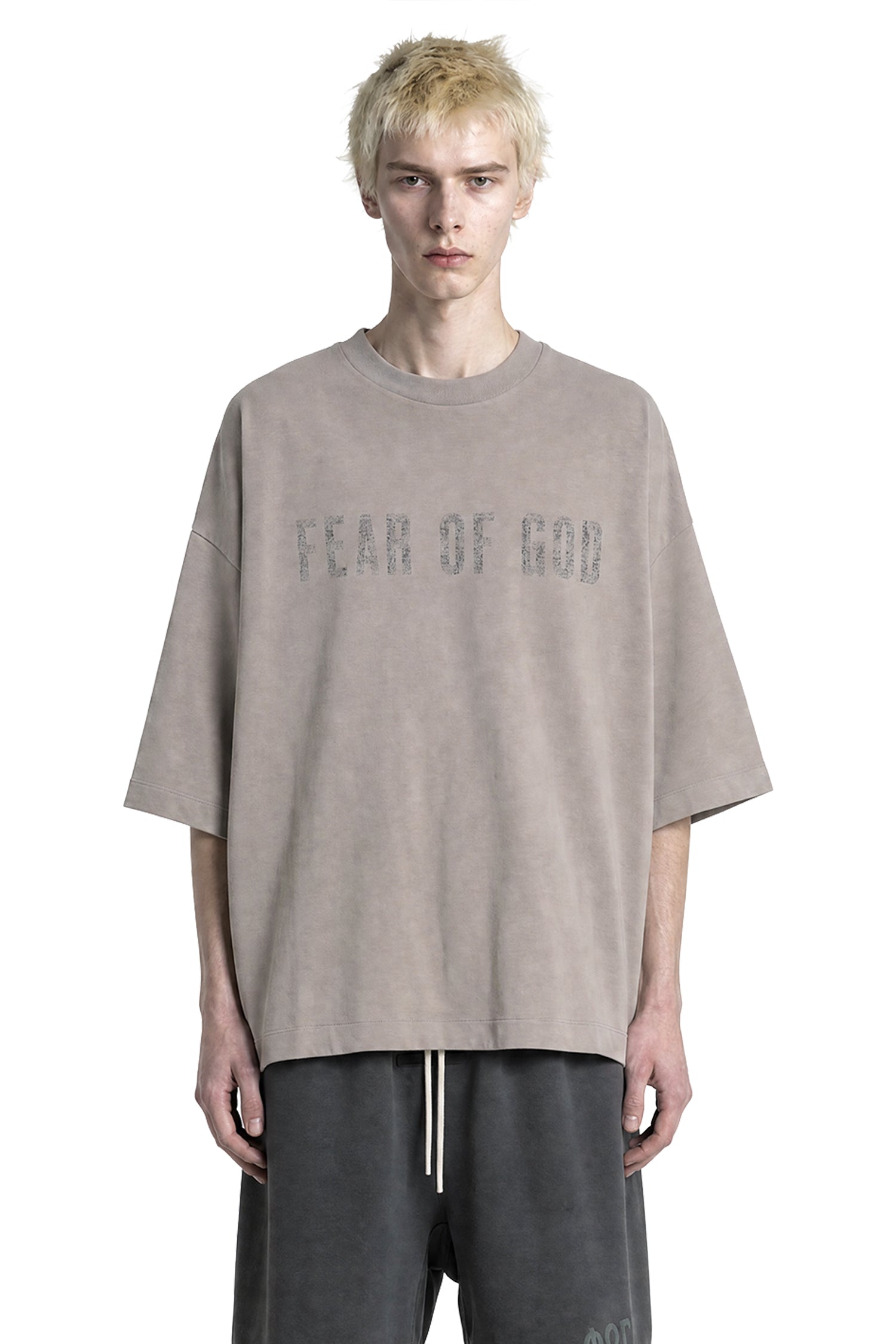 FEAR OF GOD ESSENTIALS Merch Tee Boxy Fit man