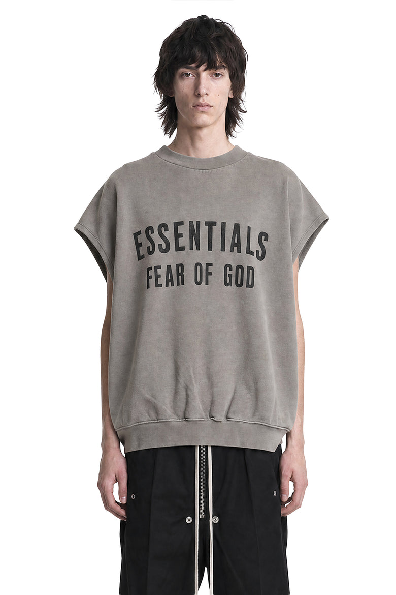 
              FEAR OF GOD ESSENTIALS Relaxed Fleece Cut-Off Sweatshirt man
            