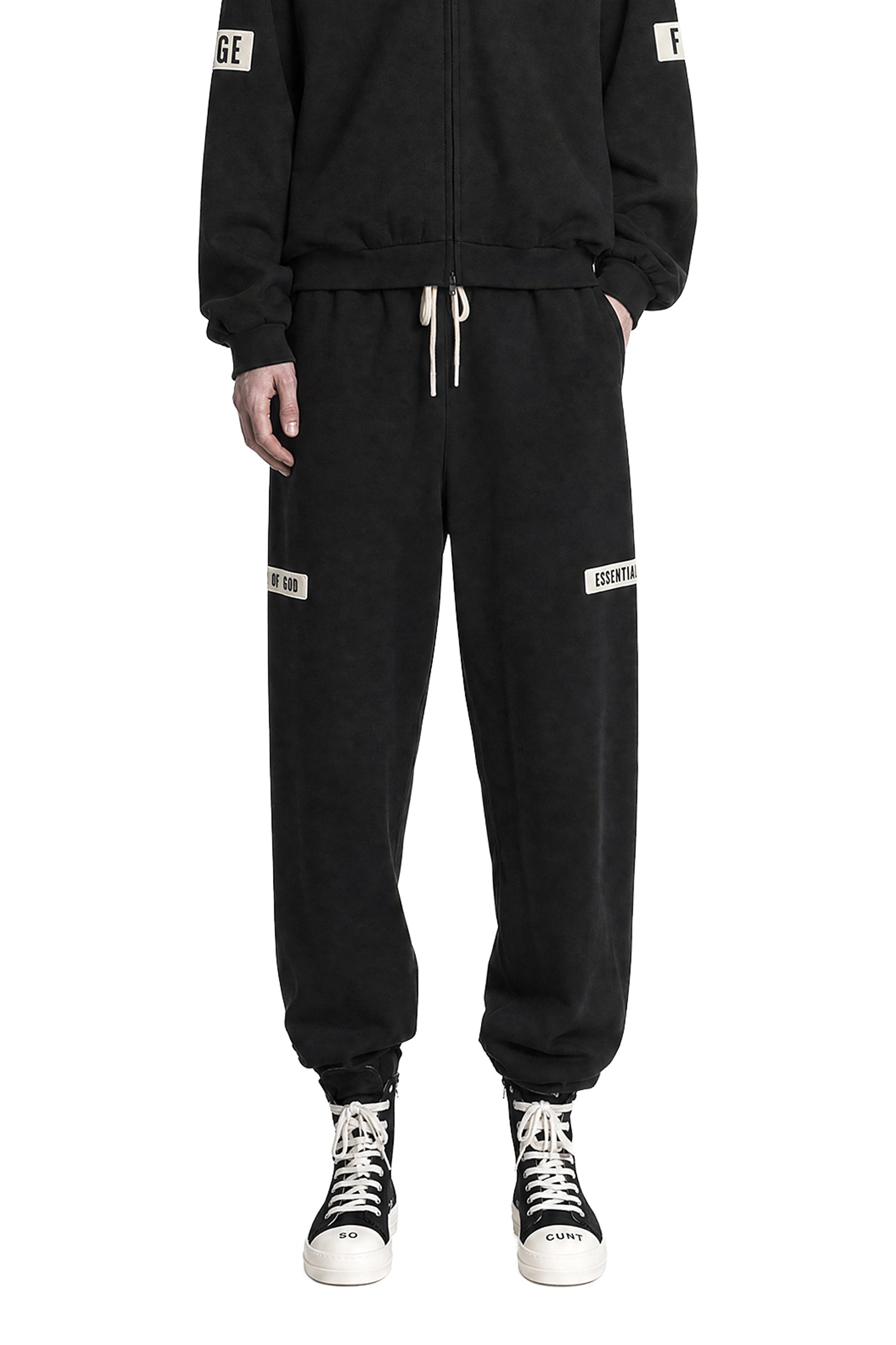 Classic Fit Sweatpants
