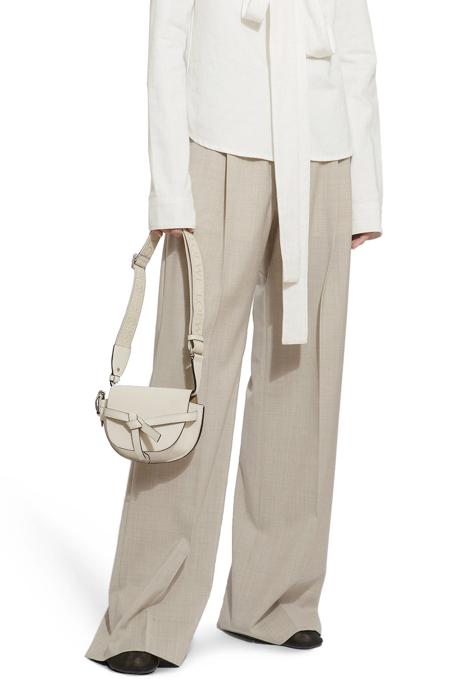 LOEWE WOMAN BEIGE TROUSERS